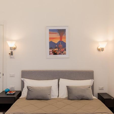 Blu Parthenope Suites Napoli Eksteriør billede