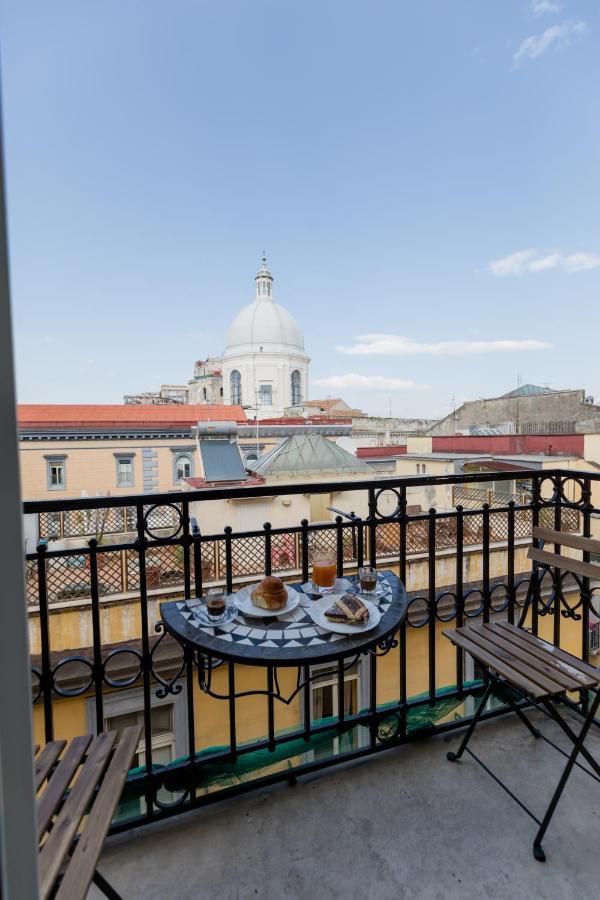 Blu Parthenope Suites Napoli Eksteriør billede