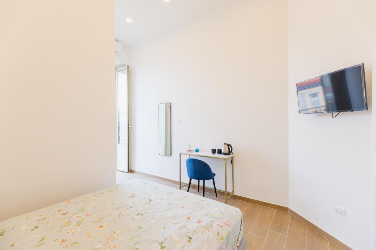 Blu Parthenope Suites Napoli Eksteriør billede