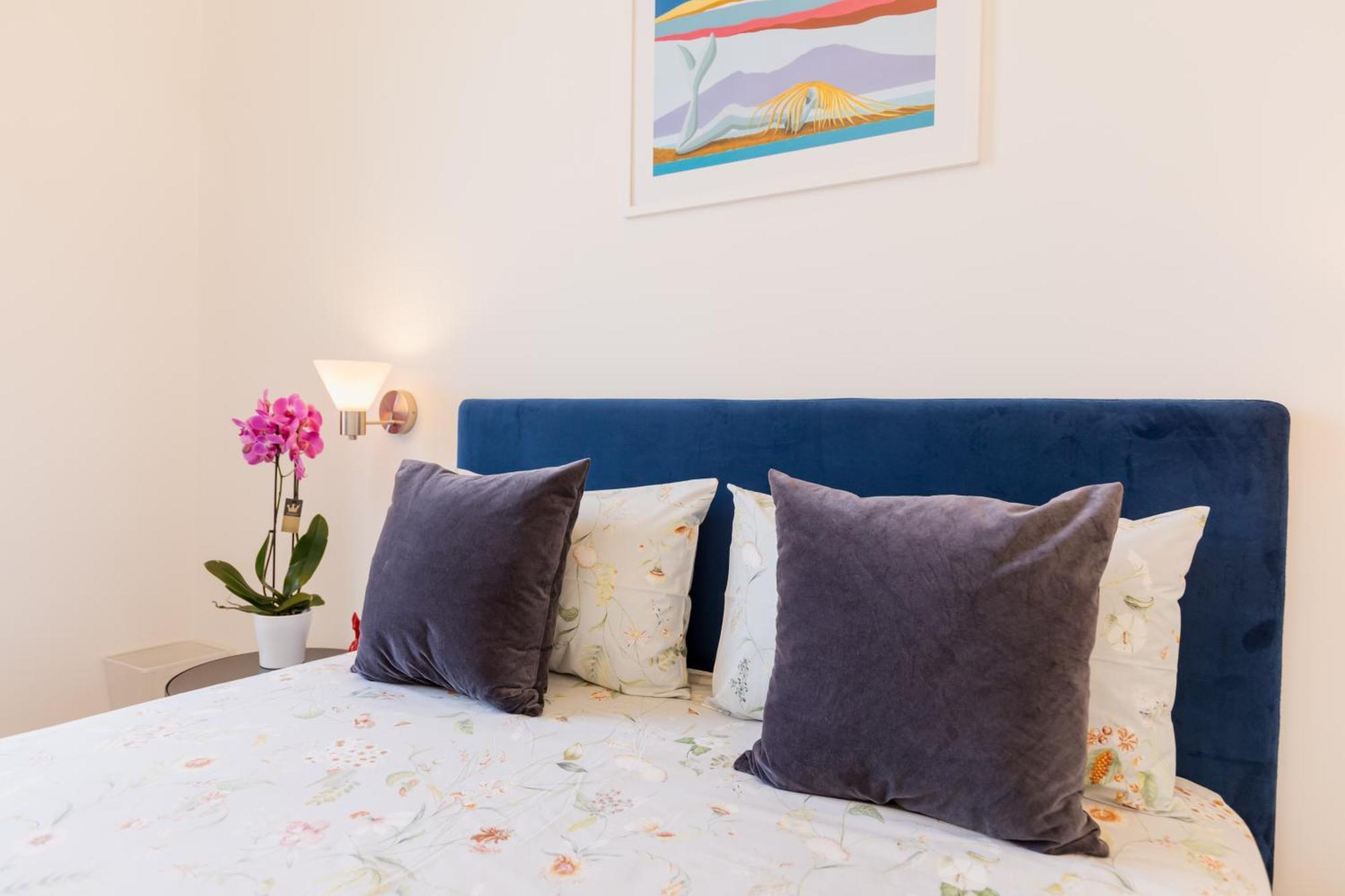 Blu Parthenope Suites Napoli Eksteriør billede
