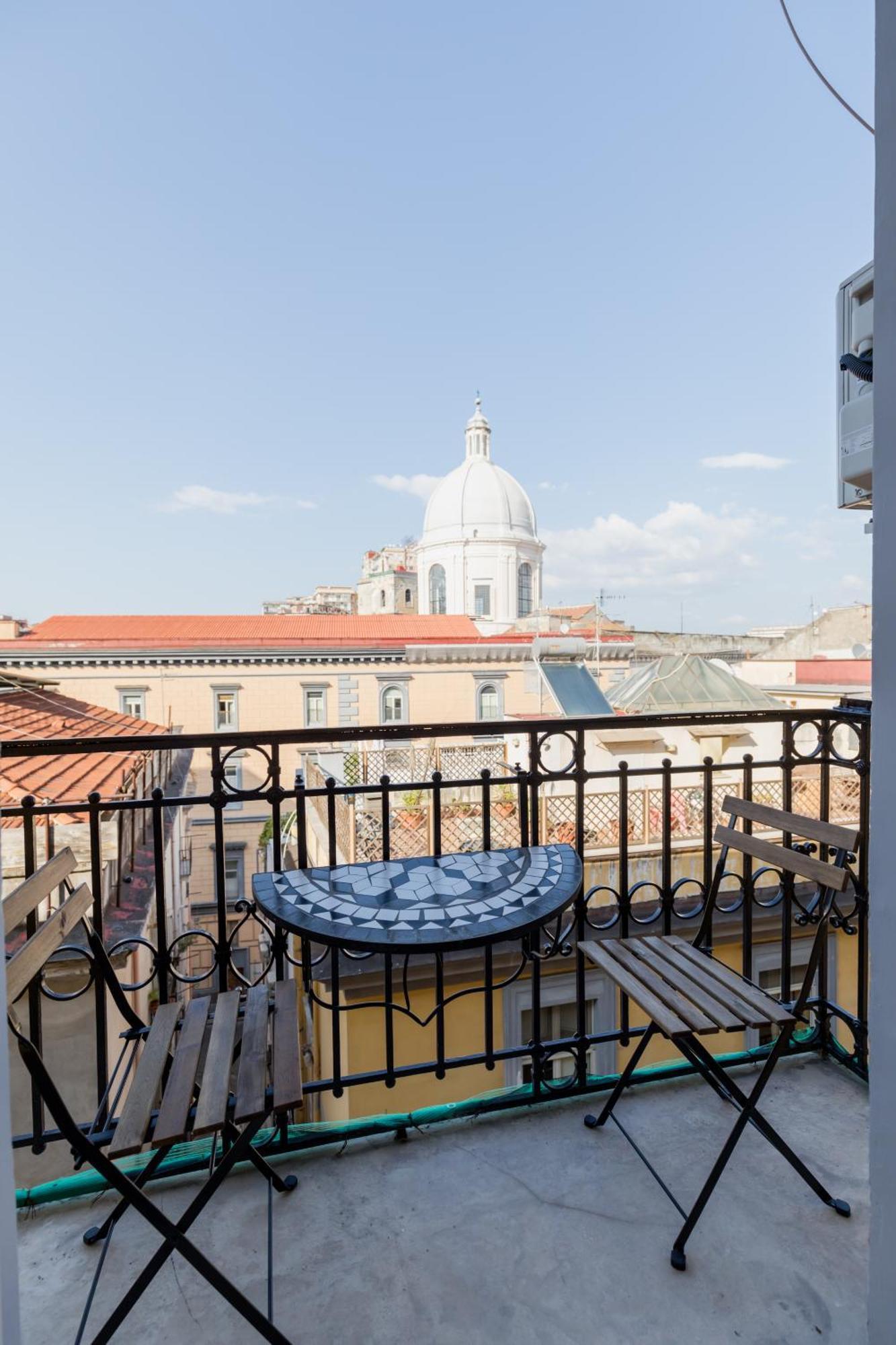 Blu Parthenope Suites Napoli Eksteriør billede
