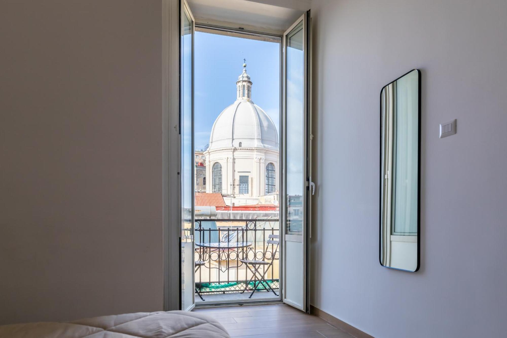 Blu Parthenope Suites Napoli Eksteriør billede