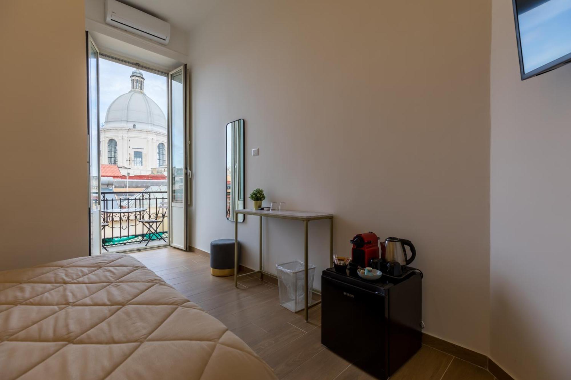 Blu Parthenope Suites Napoli Eksteriør billede