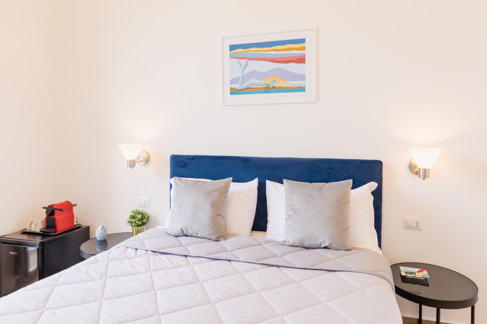 Blu Parthenope Suites Napoli Eksteriør billede