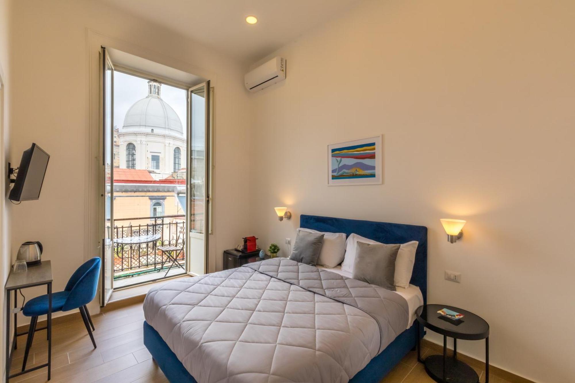 Blu Parthenope Suites Napoli Eksteriør billede